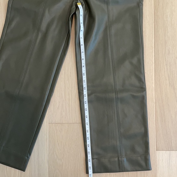 Madewell vegan pants+Green faux leather + cropped - Picture 10 of 10